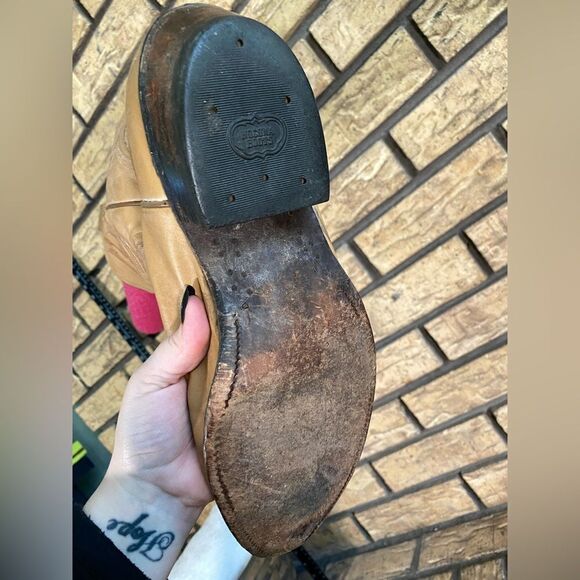 Tan nocona boots - Picture 8 of 9